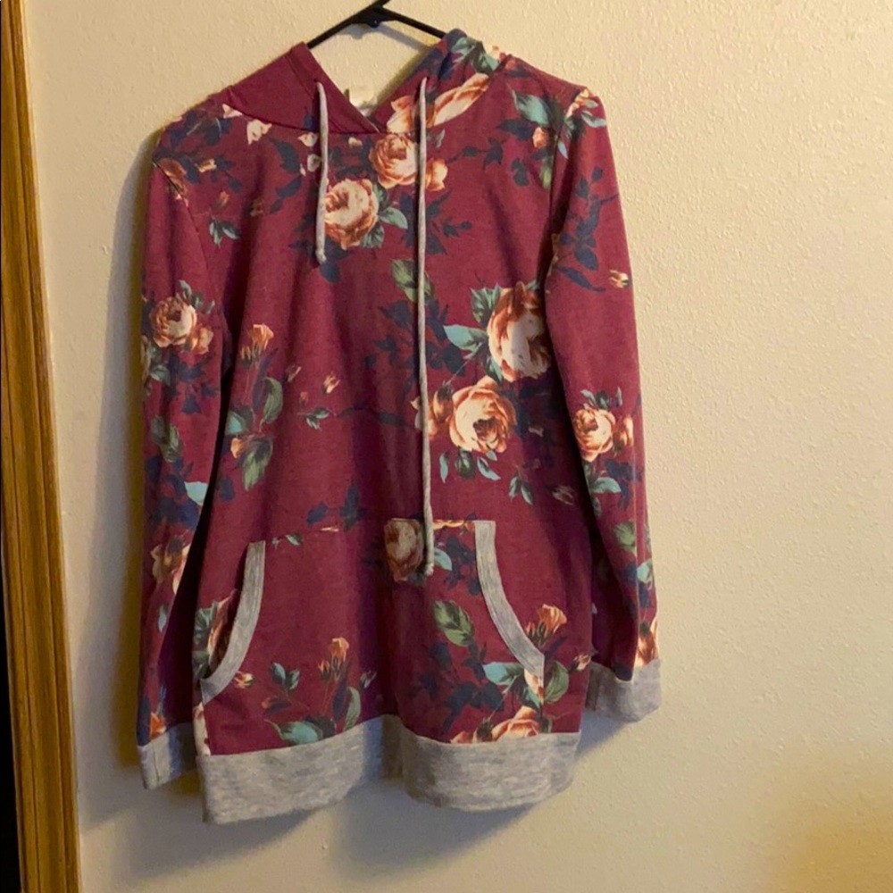 Long sleeve floral hoodie
